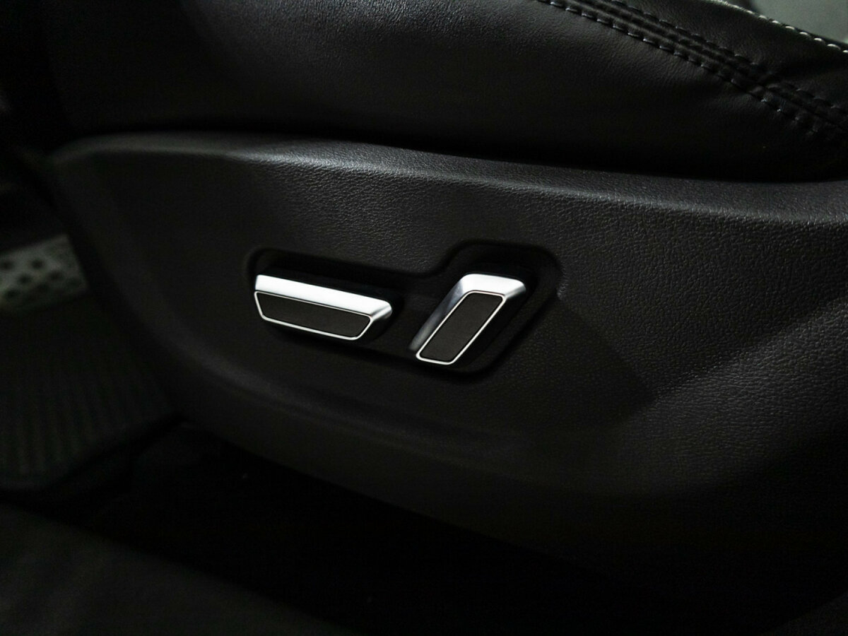 Geely Atlas с пробегом — 2021 год. Фото: #17