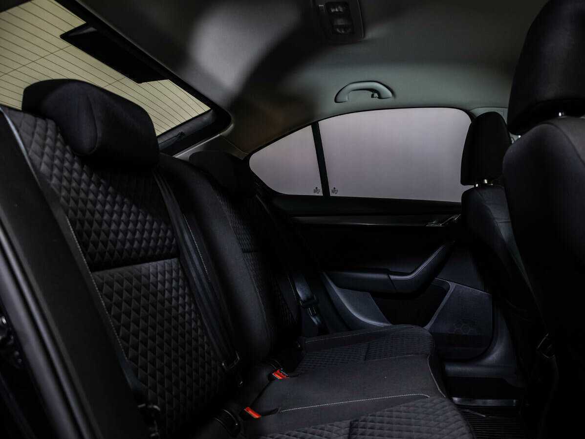 Skoda Octavia с пробегом — 2017 год. Фото: #10