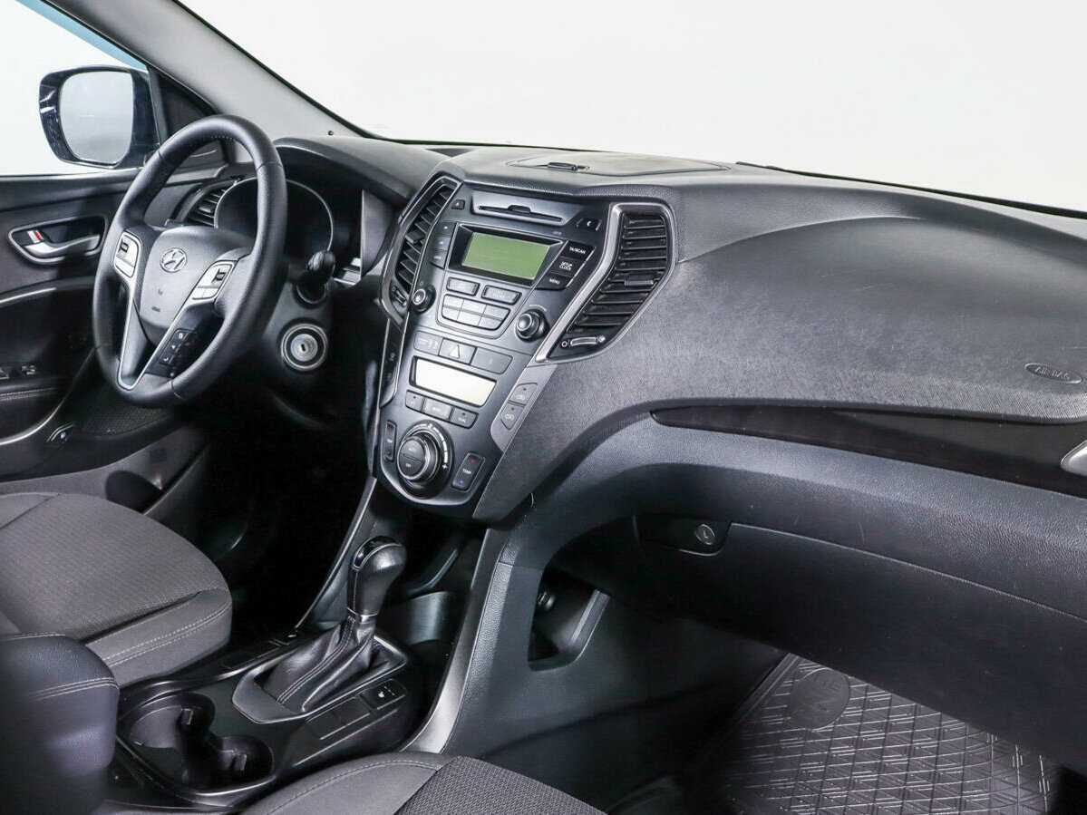 Hyundai Santa Fe с пробегом — 2012 год. Фото: #6