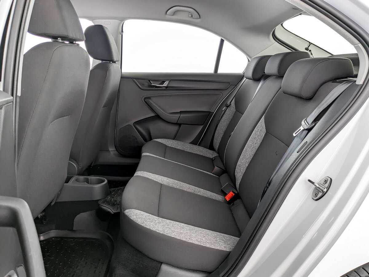 Skoda Rapid с пробегом — 2020 год. Фото: #9