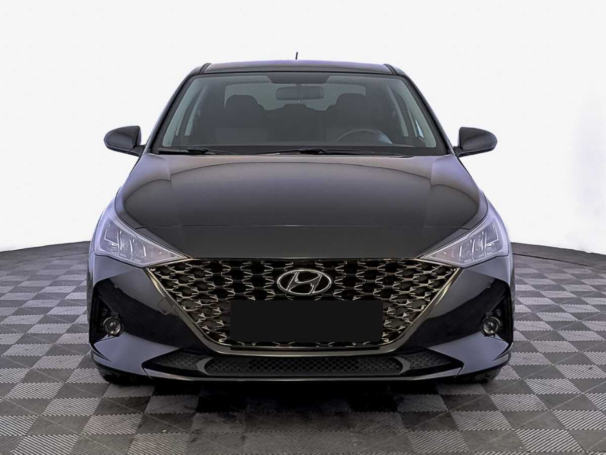 Hyundai Solaris с пробегом — 2021 год. Фото: #1