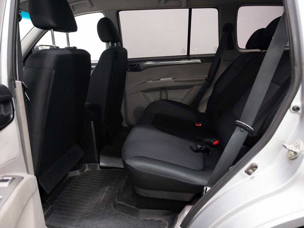 Mitsubishi Pajero Sport с пробегом — 2014 год. Фото: #8