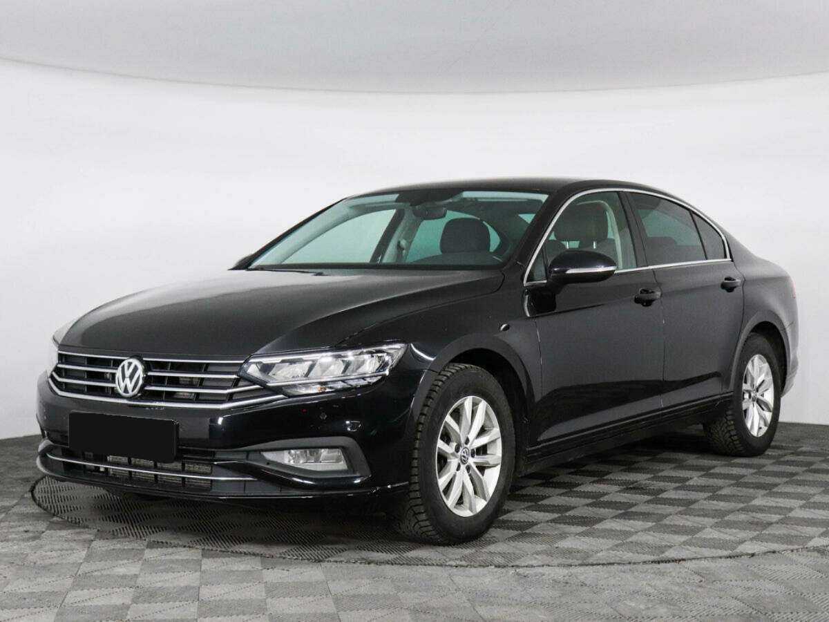Volkswagen Passat с пробегом — 2020 год. Посмотреть фото
