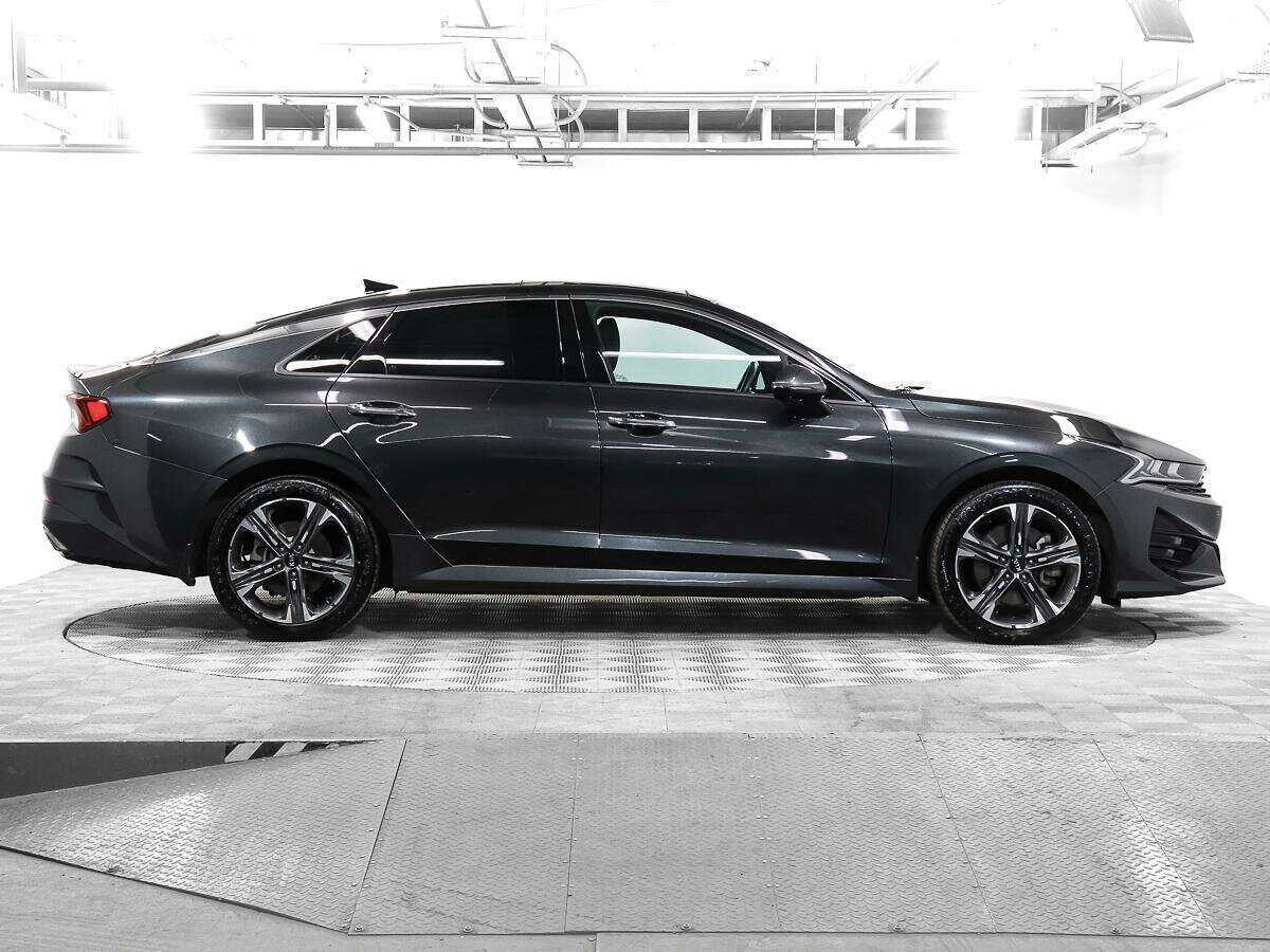 Kia K5 с пробегом — 2021 год. Фото: #3