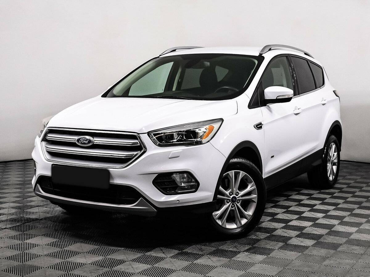 Ford Kuga с пробегом — 2017 год. Посмотреть фото