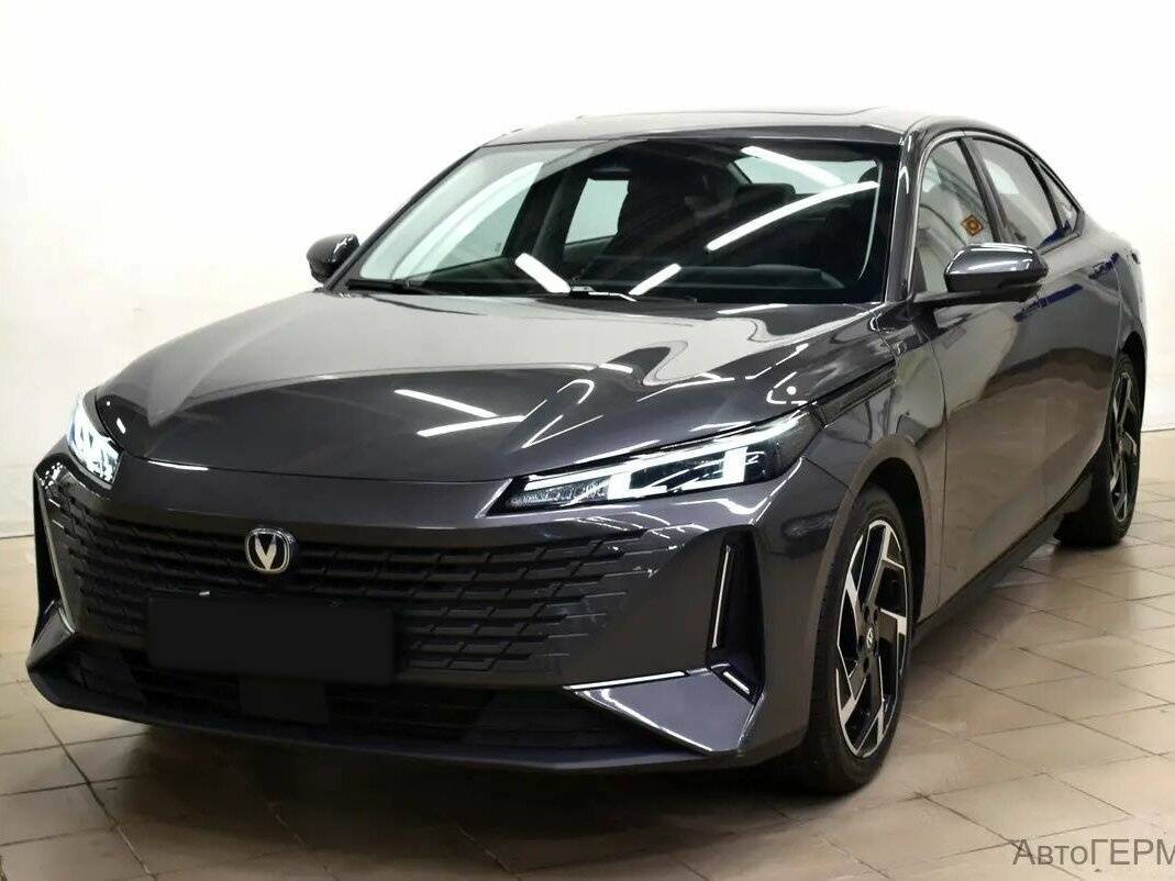 Changan Lamore с пробегом — 2023 год. Посмотреть фото