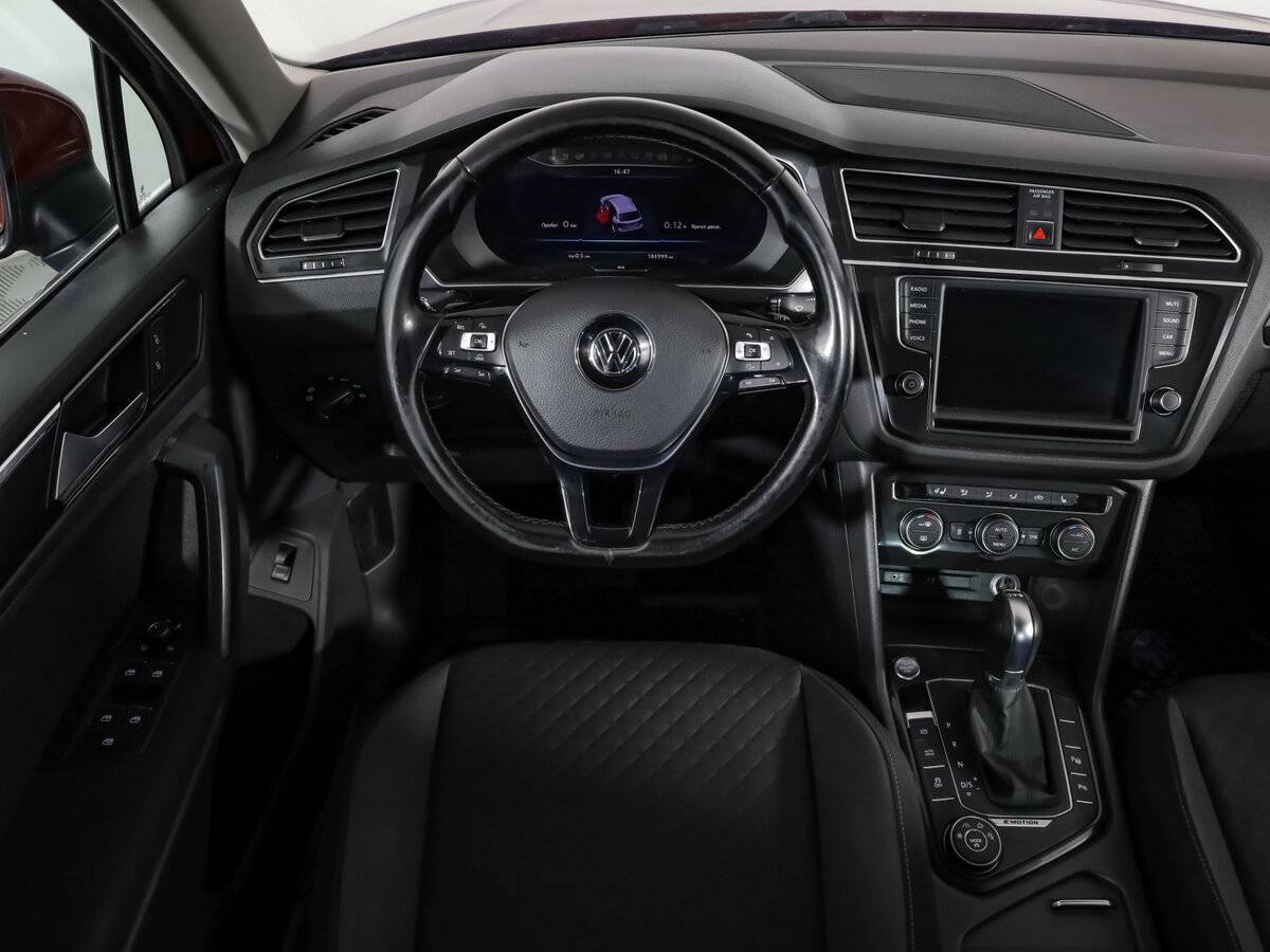 Volkswagen Tiguan с пробегом — 2017 год. Фото: #7