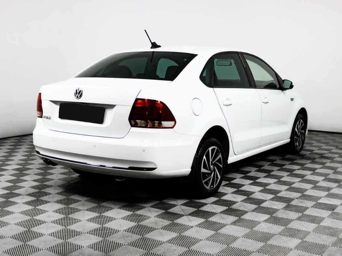 Volkswagen Polo с пробегом — 2019 год. Фото: #4