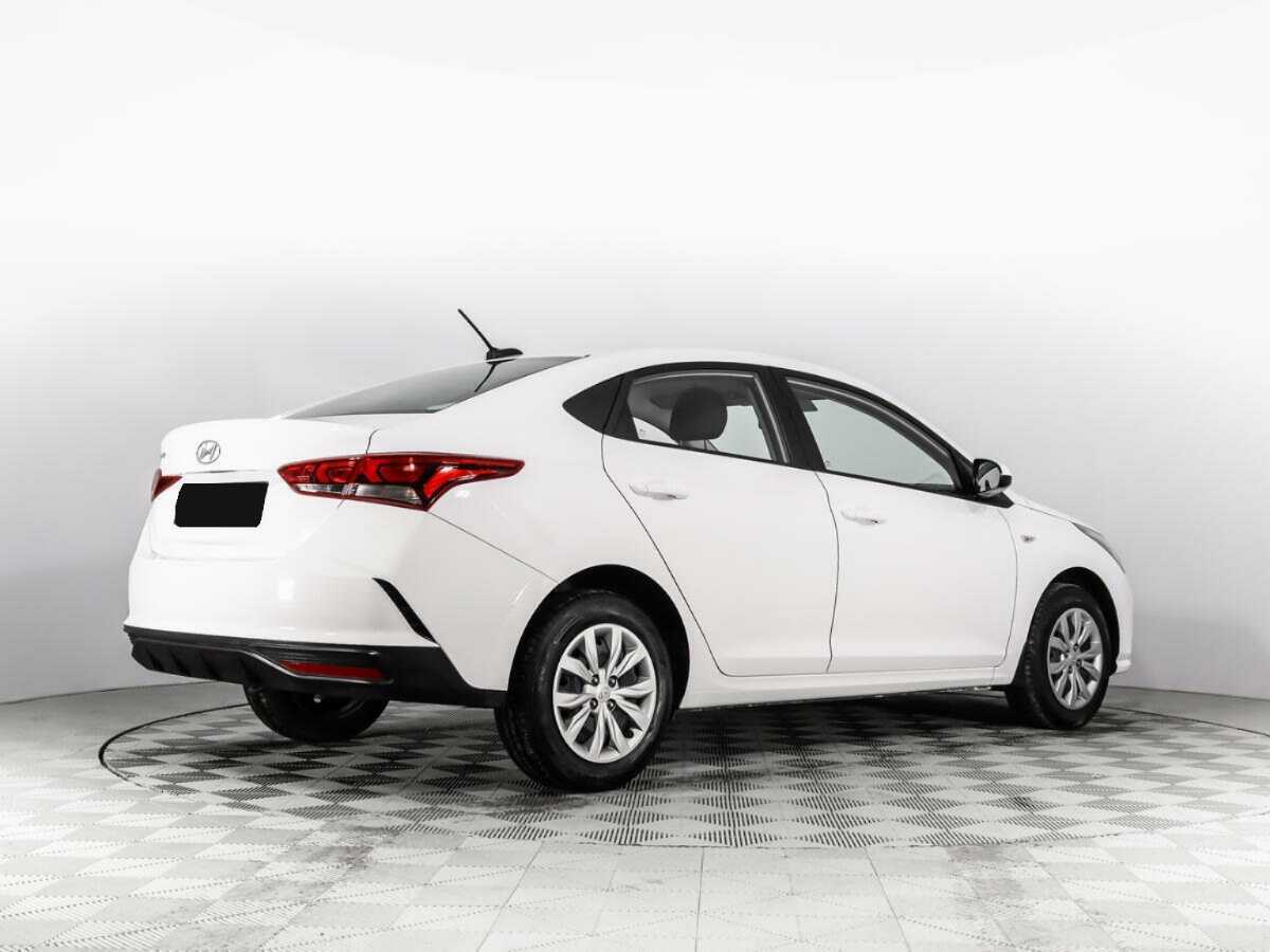 Hyundai Solaris с пробегом — 2021 год. Фото: #4