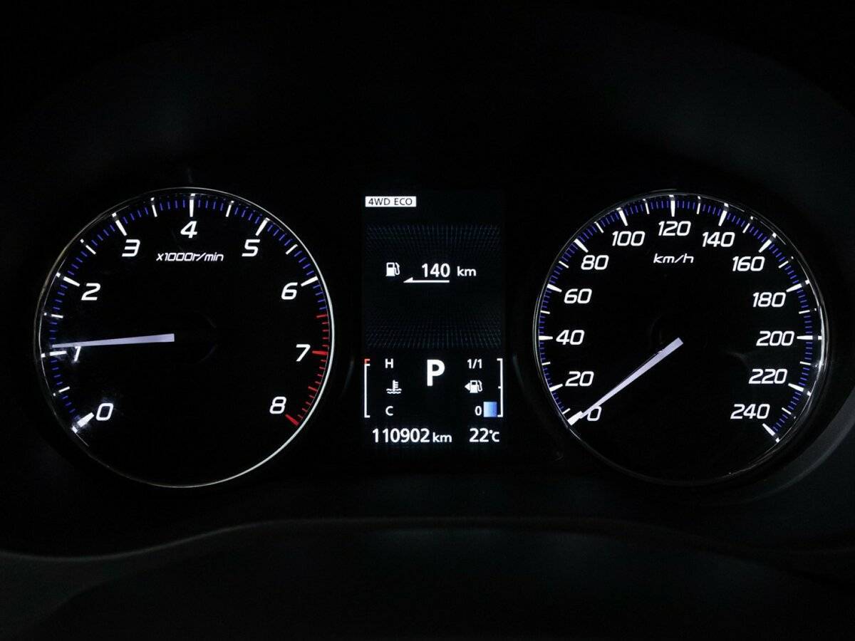 Mitsubishi Outlander с пробегом — 2013 год. Фото: #11