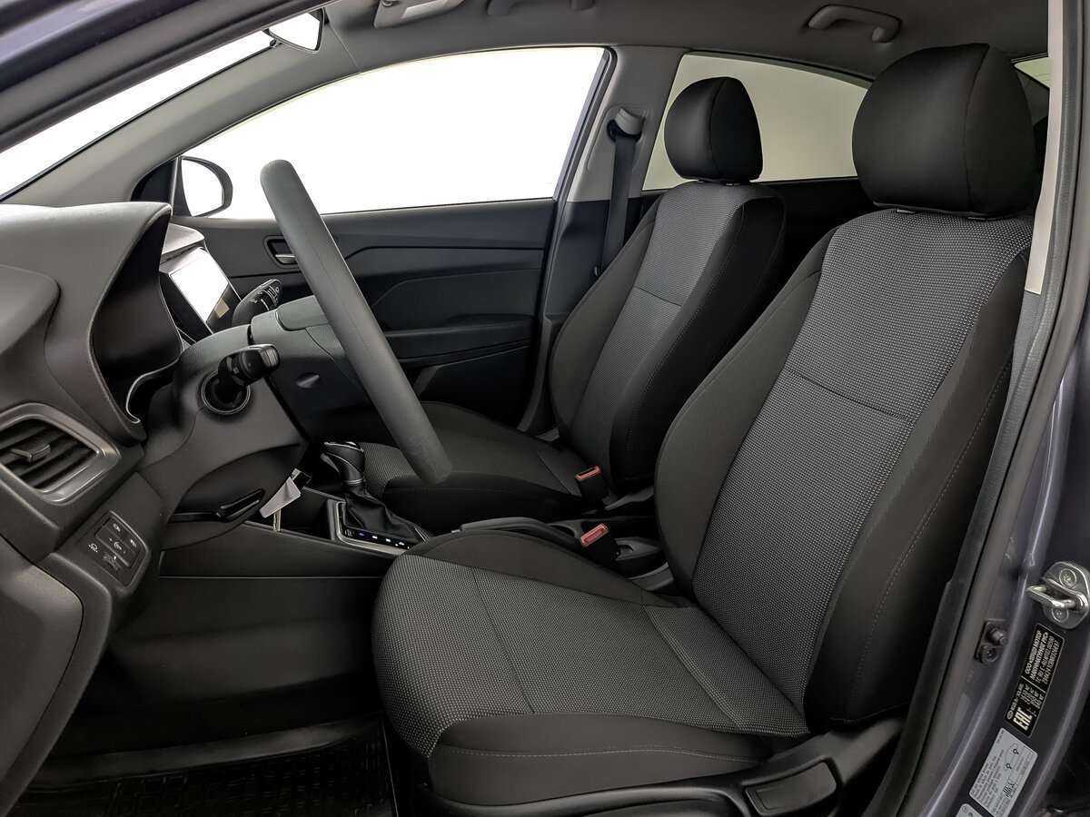 Hyundai Solaris с пробегом — 2021 год. Фото: #19