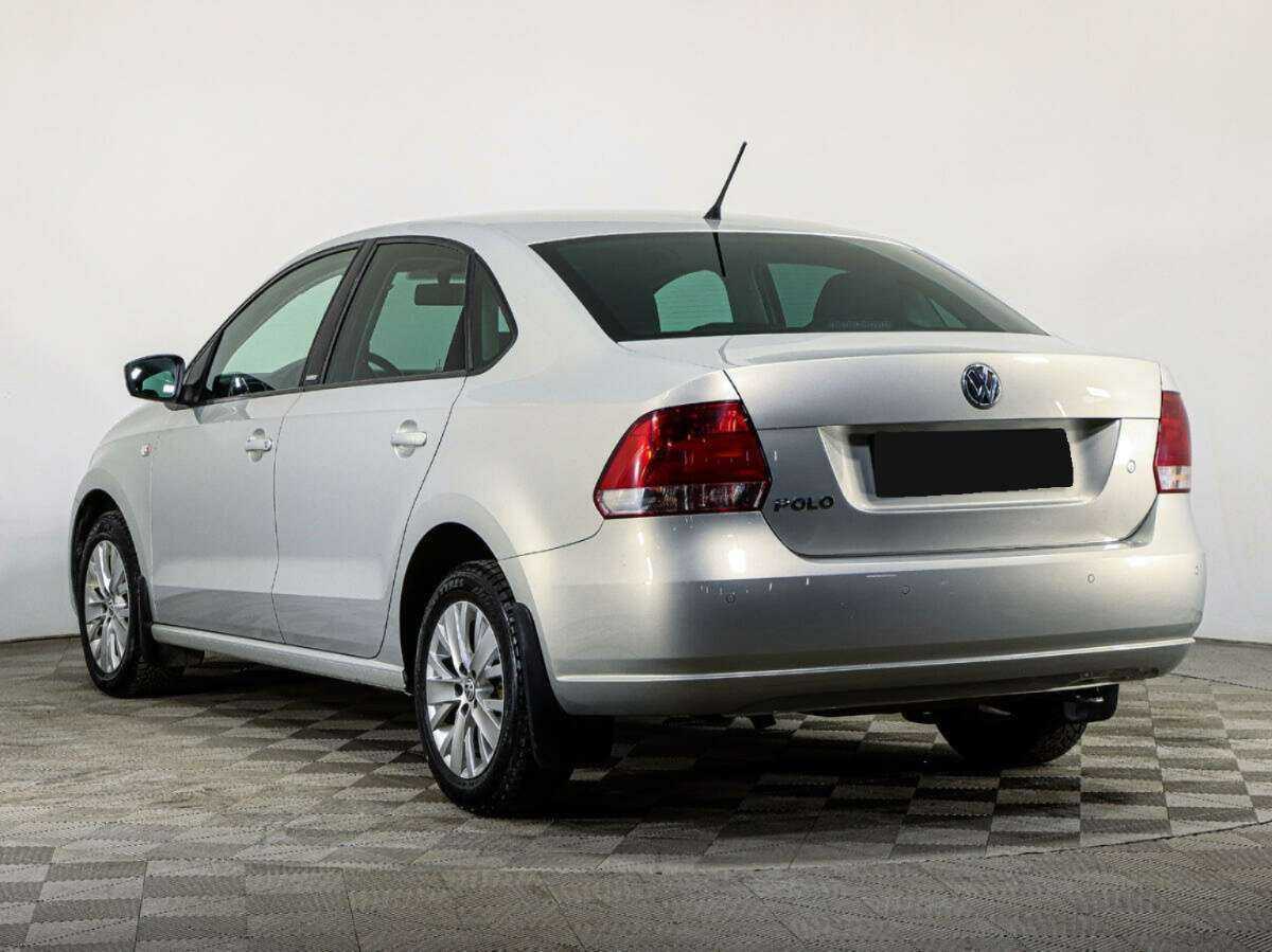 Volkswagen Polo с пробегом — 2014 год. Фото: #6