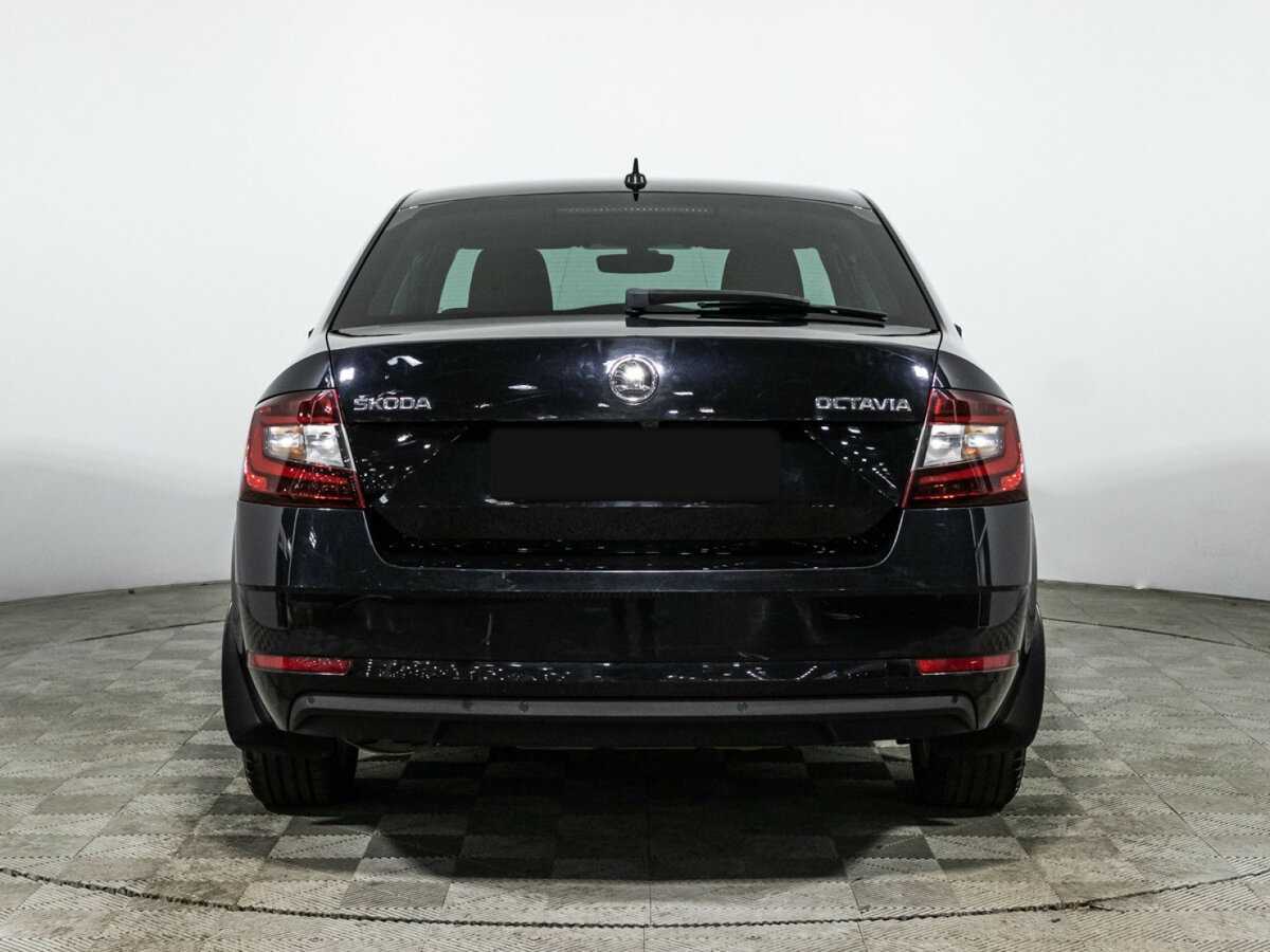 Skoda Octavia с пробегом — 2018 год. Фото: #5