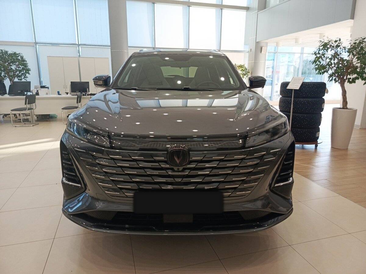 Changan CS75 Plus с пробегом — 2024 год. Фото: #1