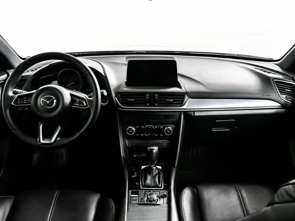 Mazda CX-4 с пробегом — 2023 год. Фото: #10