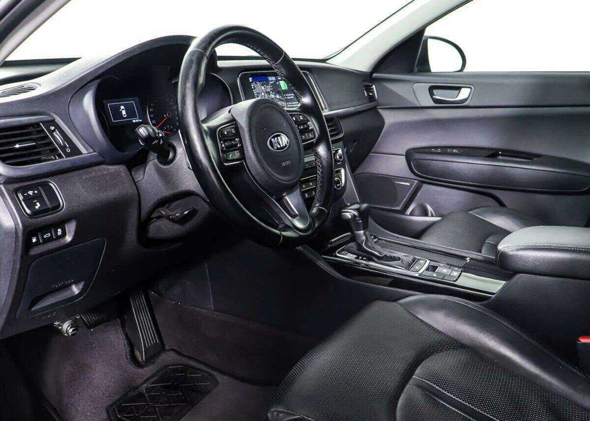Kia Optima с пробегом — 2016 год. Фото: #10