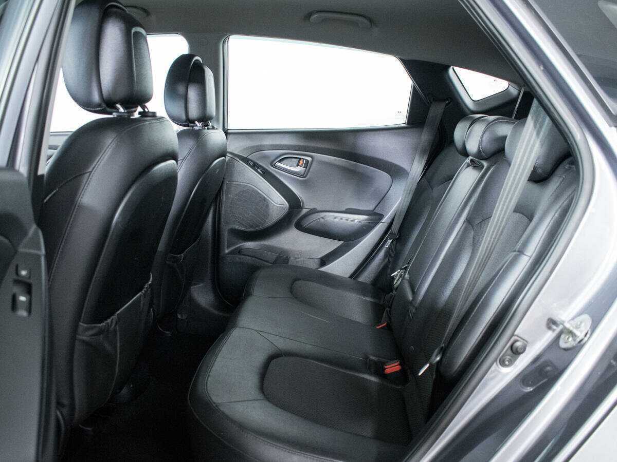 Hyundai ix35 с пробегом — 2013 год. Фото: #9