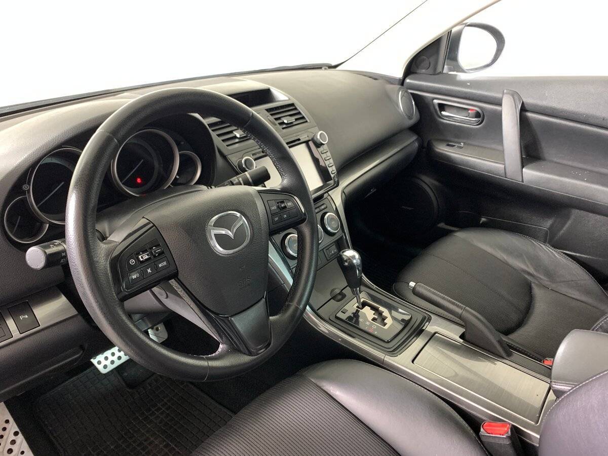 Mazda 6 с пробегом — 2012 год. Фото: #10
