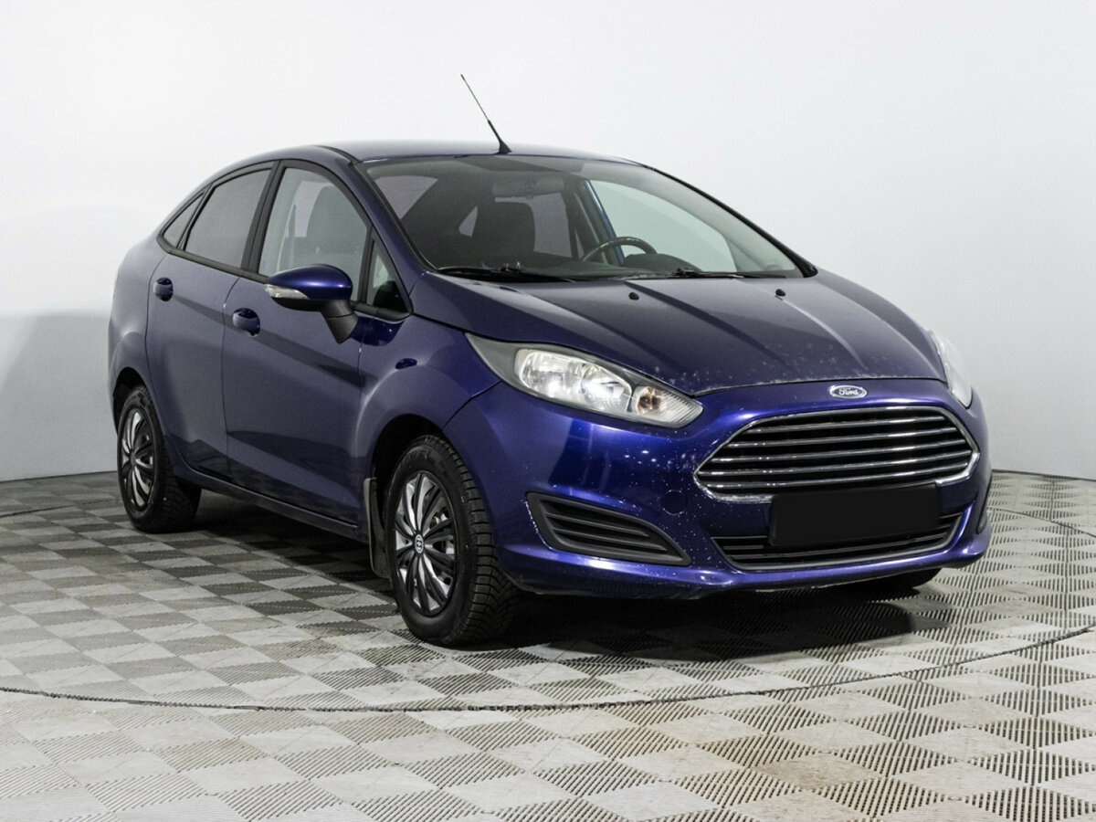 Ford Fiesta с пробегом — 2015 год. Фото: #2