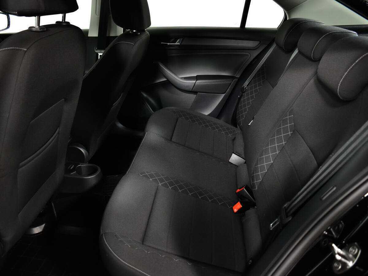 Skoda Rapid с пробегом — 2020 год. Фото: #9