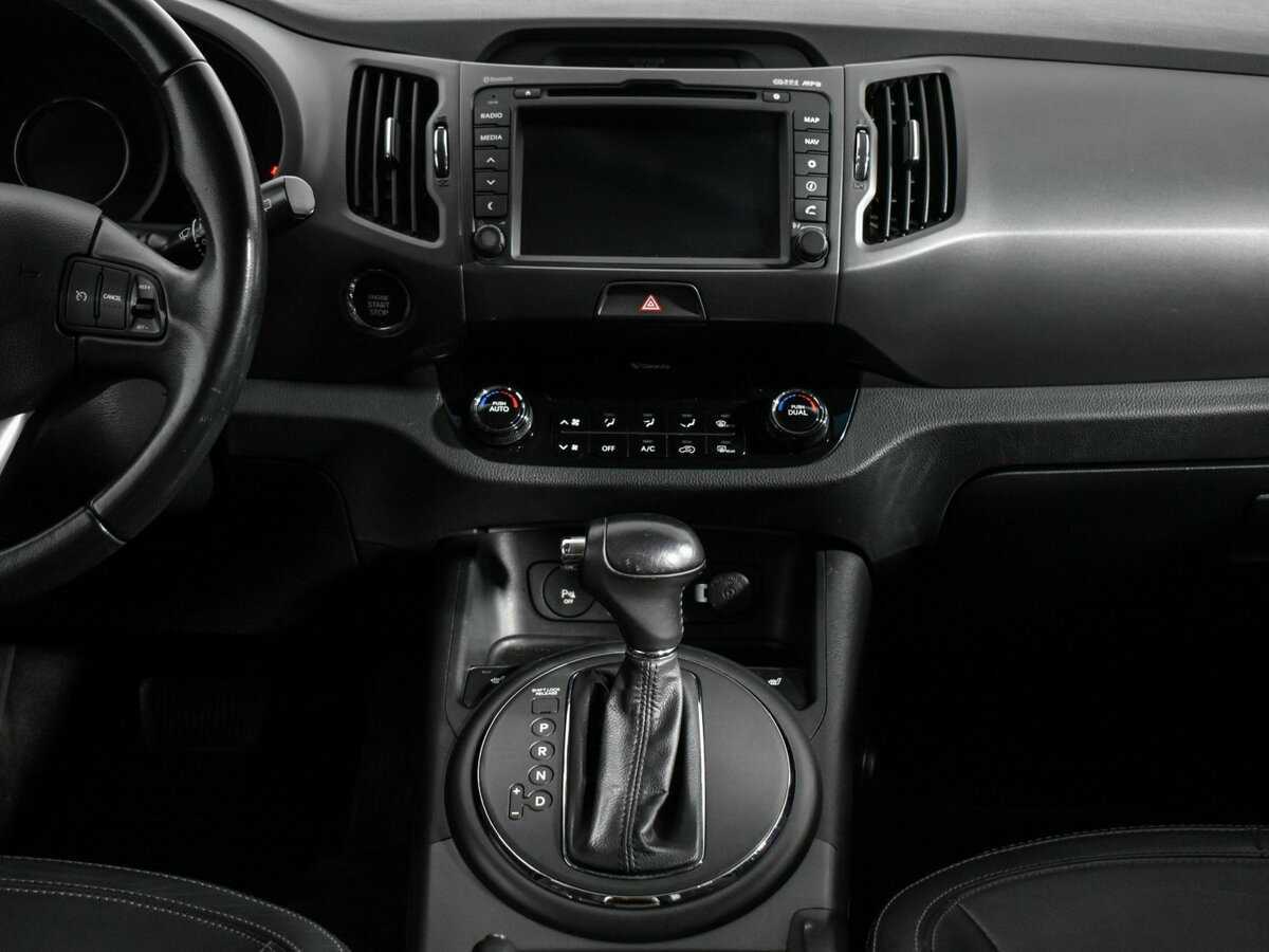 Kia Sportage с пробегом — 2012 год. Фото: #16