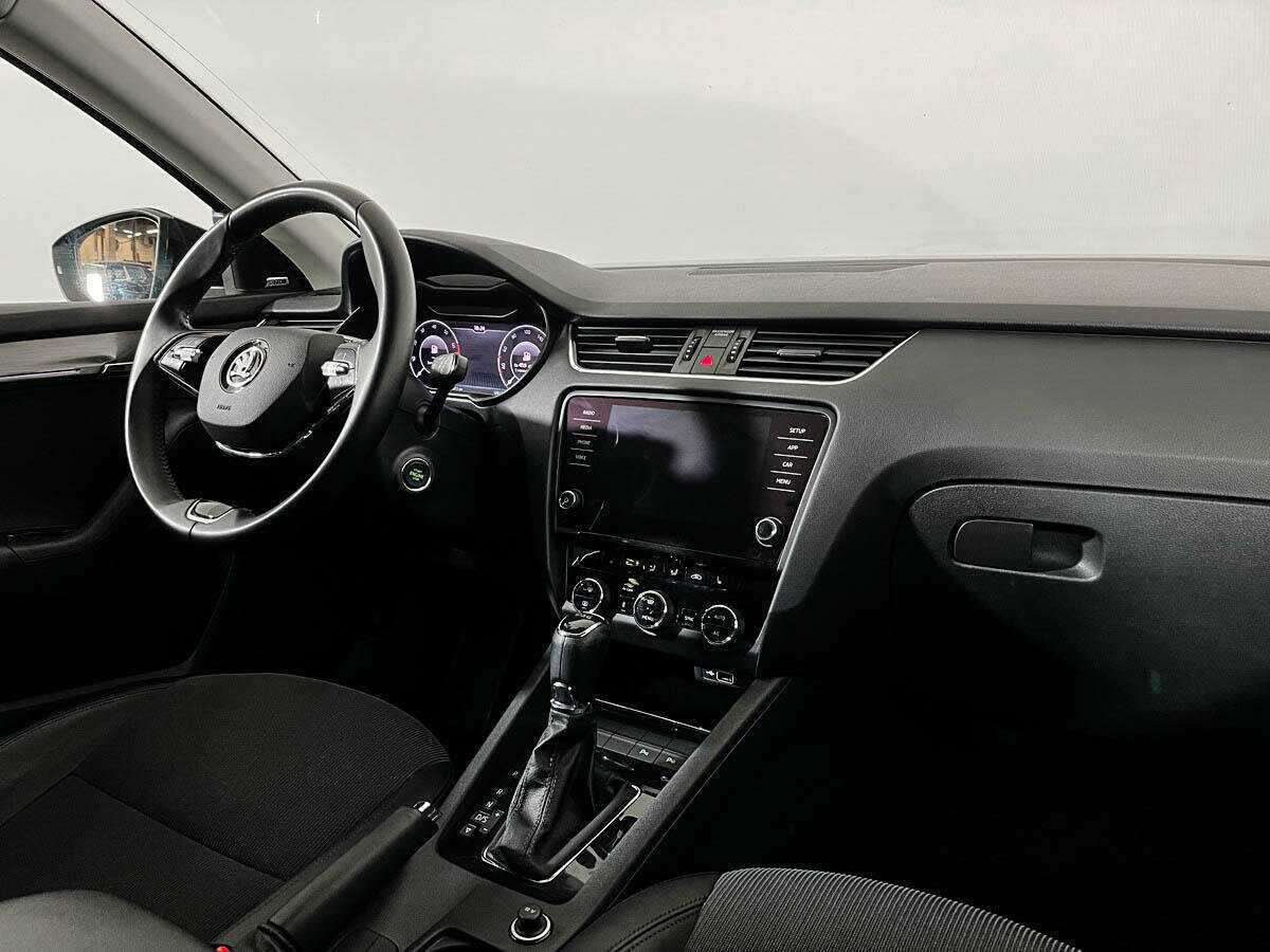 Skoda Octavia с пробегом — 2019 год. Фото: #5