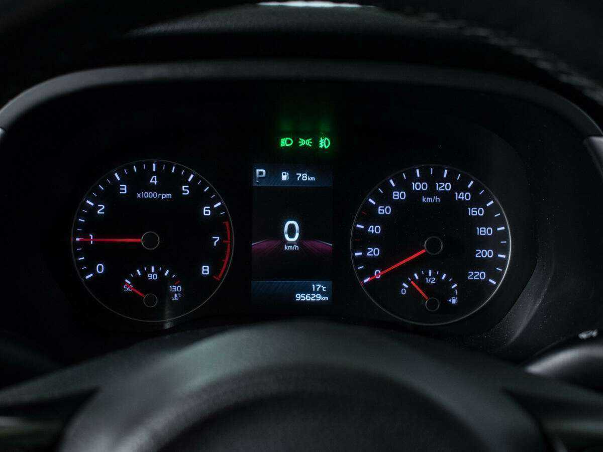 Kia Rio с пробегом — 2020 год. Фото: #10