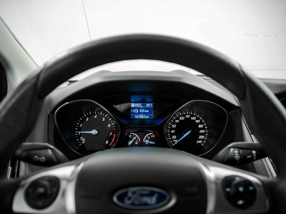 Ford Focus с пробегом — 2012 год. Фото: #6