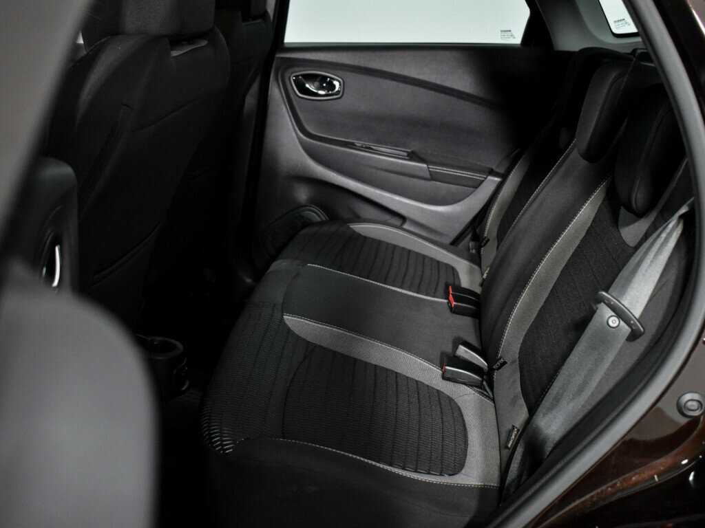 Renault Kaptur с пробегом — 2019 год. Фото: #12