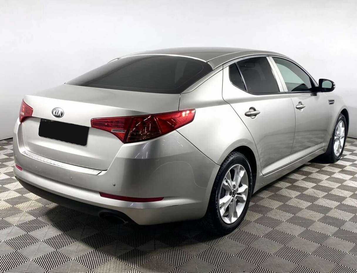 Kia Optima с пробегом — 2013 год. Фото: #3