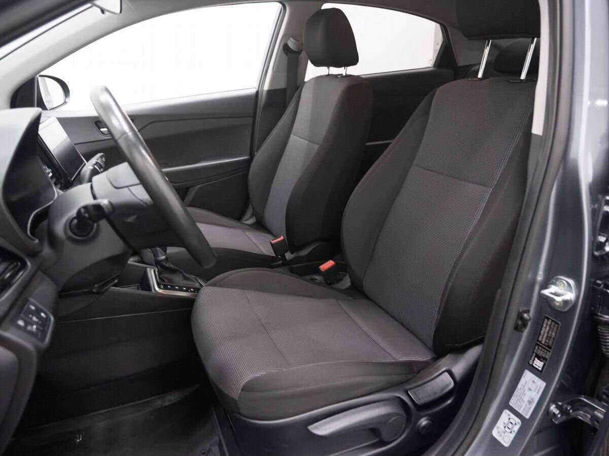 Hyundai Solaris с пробегом — 2021 год. Фото: #6