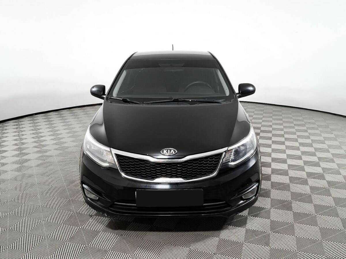 Kia Rio с пробегом — 2016 год. Фото: #1