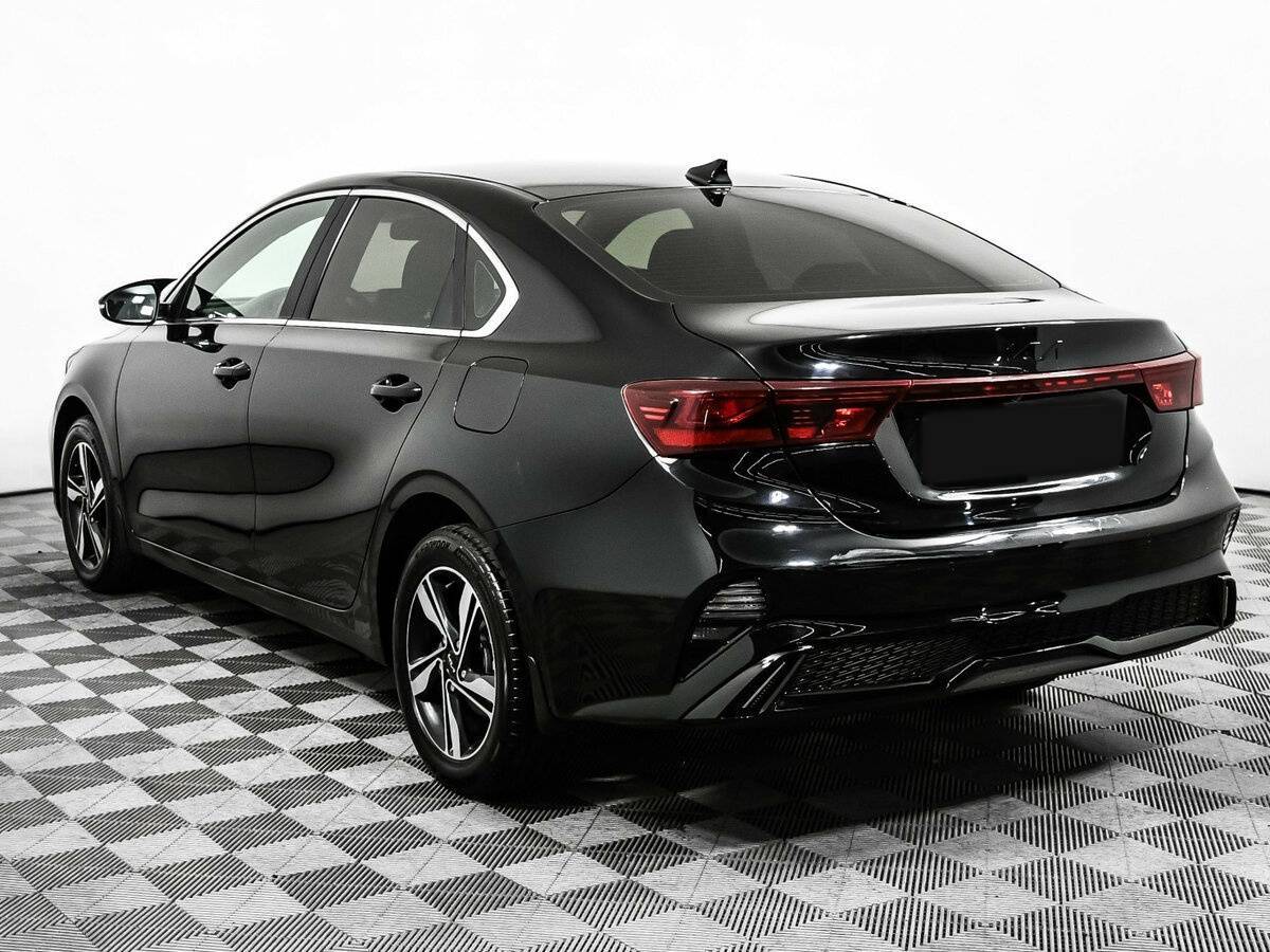 Kia Cerato с пробегом — 2022 год. Фото: #6