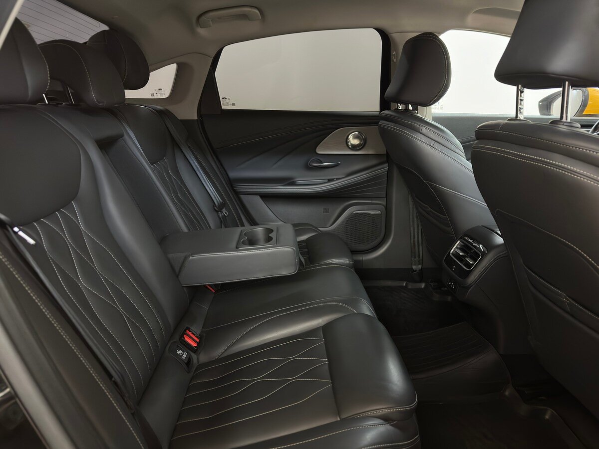 Chery Arrizo 8 с пробегом — 2024 год. Фото: #11