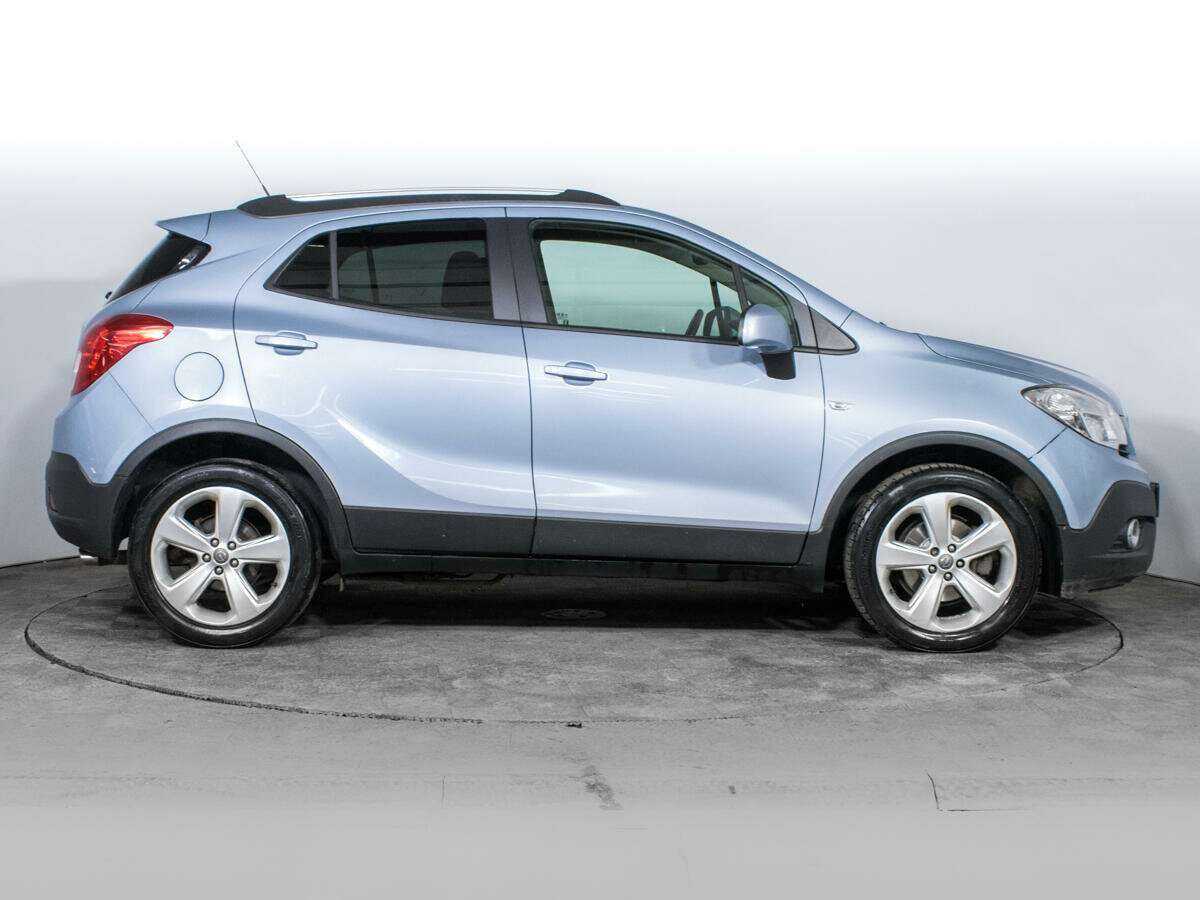 Opel Mokka с пробегом — 2012 год. Фото: #3