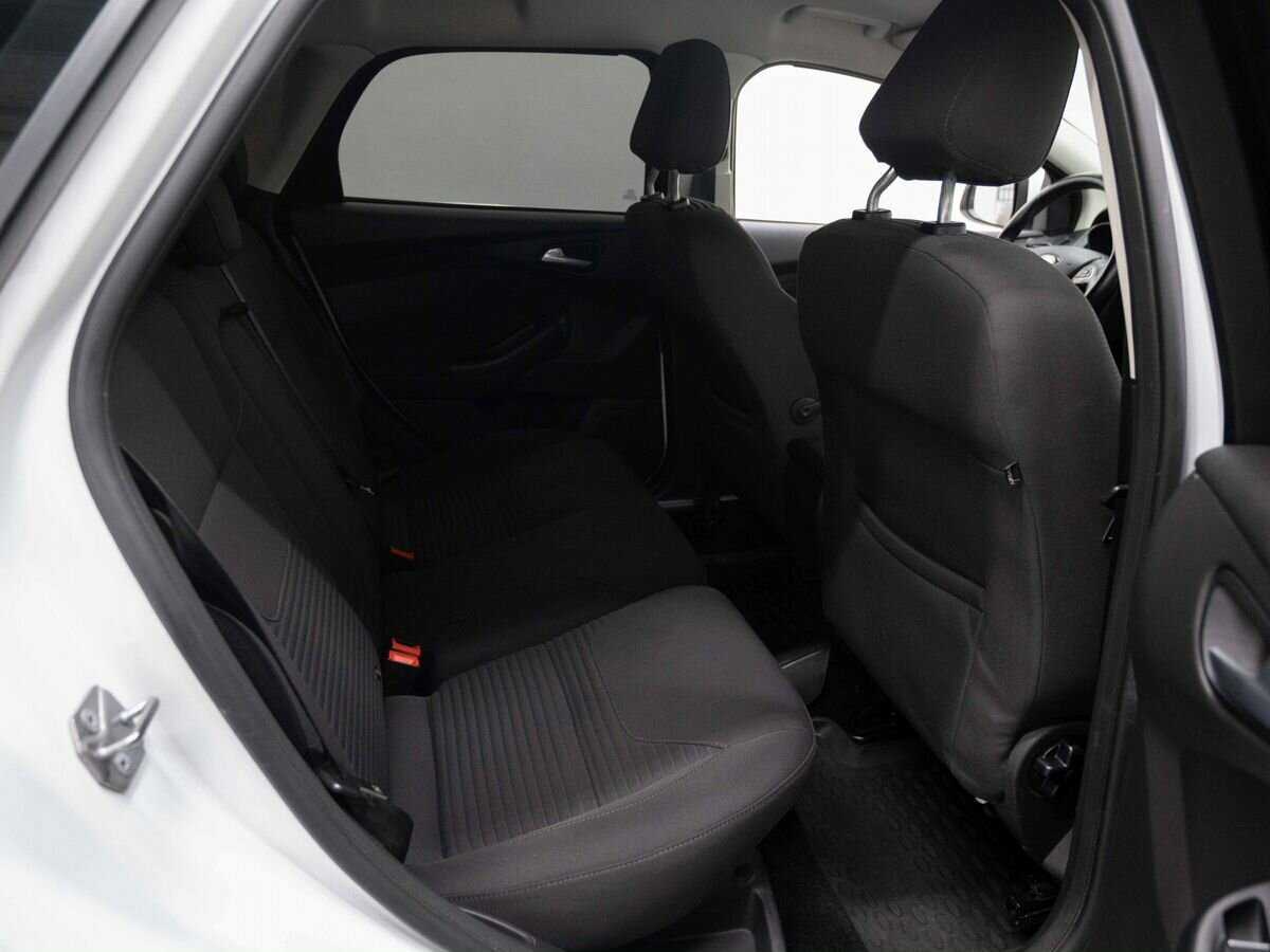 Ford Focus с пробегом — 2016 год. Фото: #9