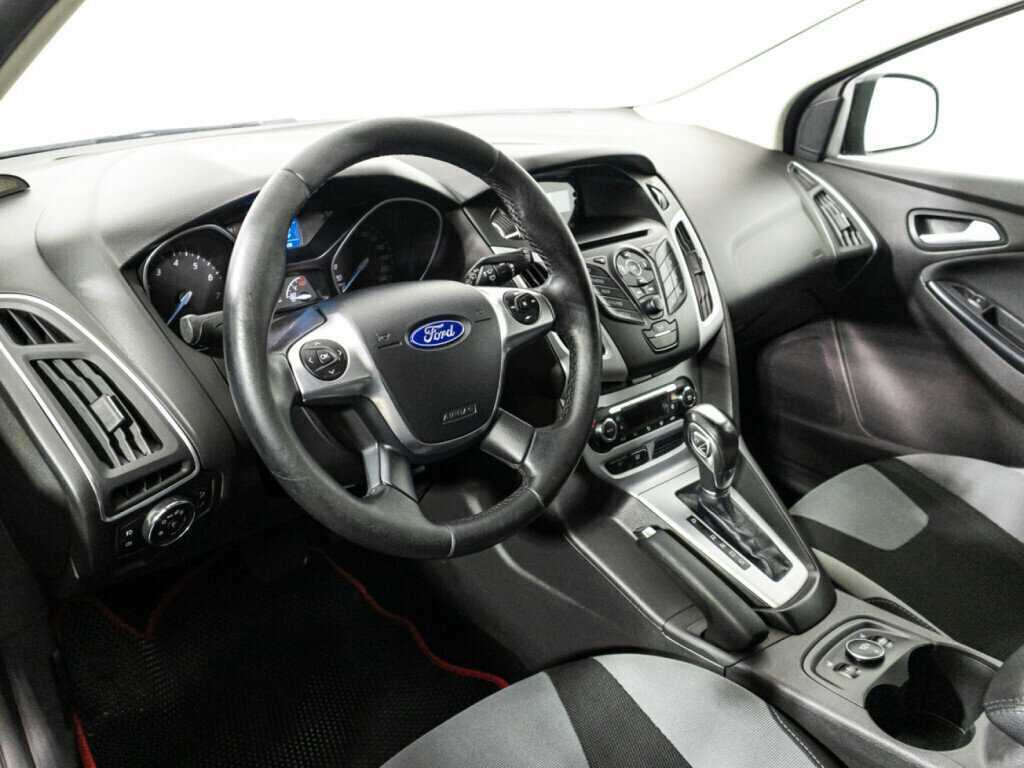 Ford Focus с пробегом — 2014 год. Фото: #10