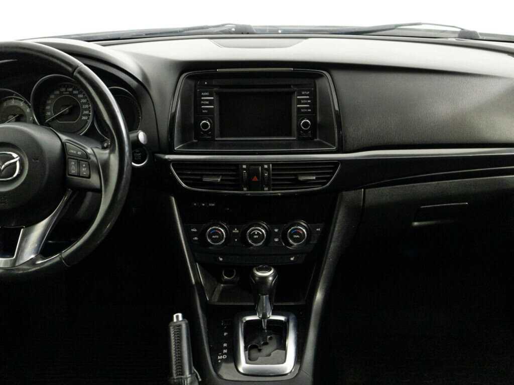 Mazda 6 с пробегом — 2013 год. Фото: #13