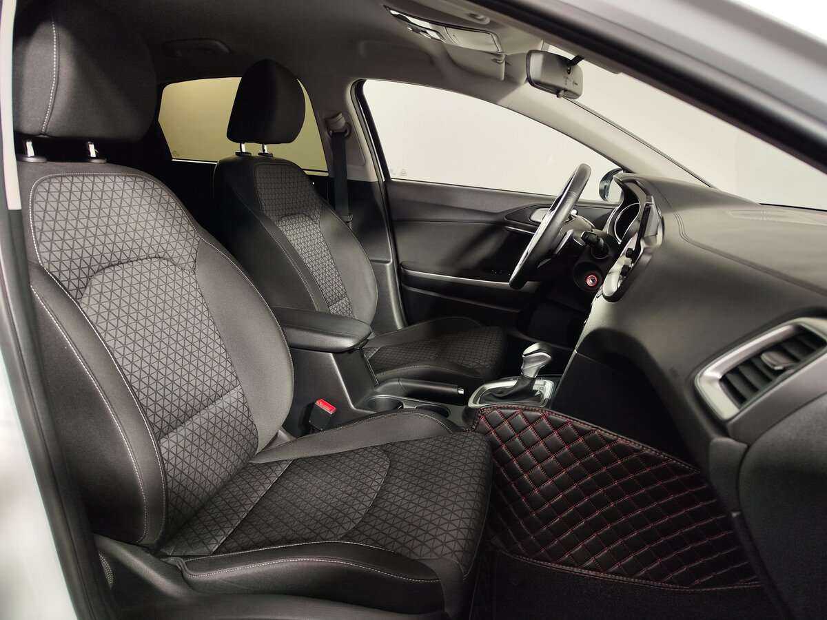 Kia Ceed с пробегом — 2020 год. Фото: #7