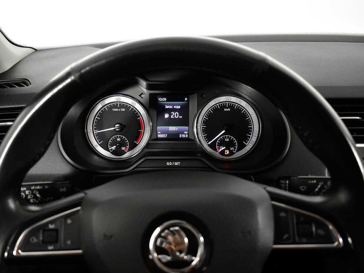 Skoda Octavia с пробегом — 2017 год. Фото: #10