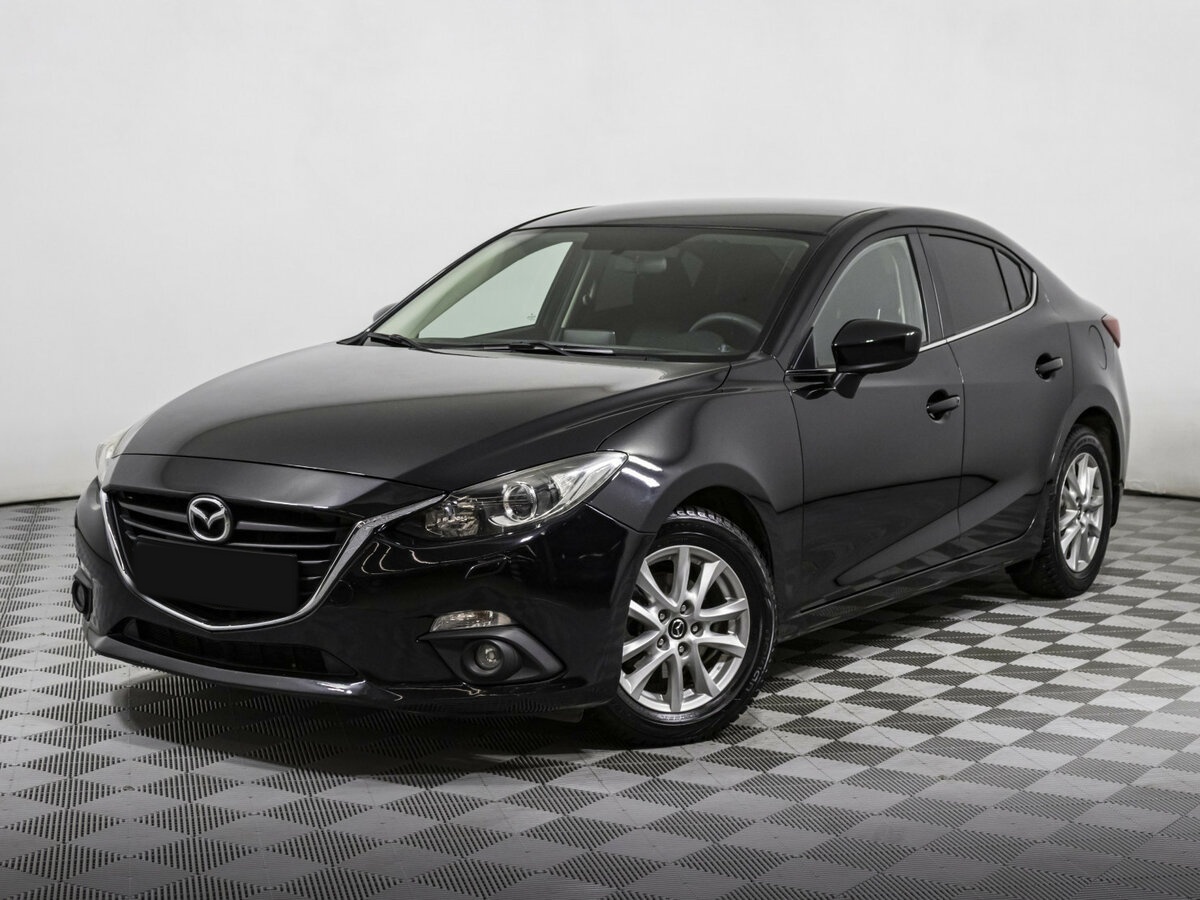 Mazda 3 с пробегом — 2015 год. Фото: #0