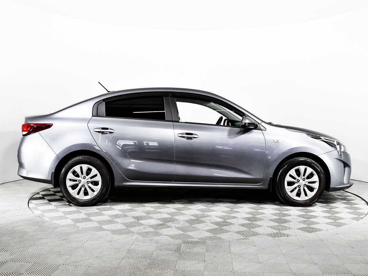 Kia Rio с пробегом — 2020 год. Фото: #3