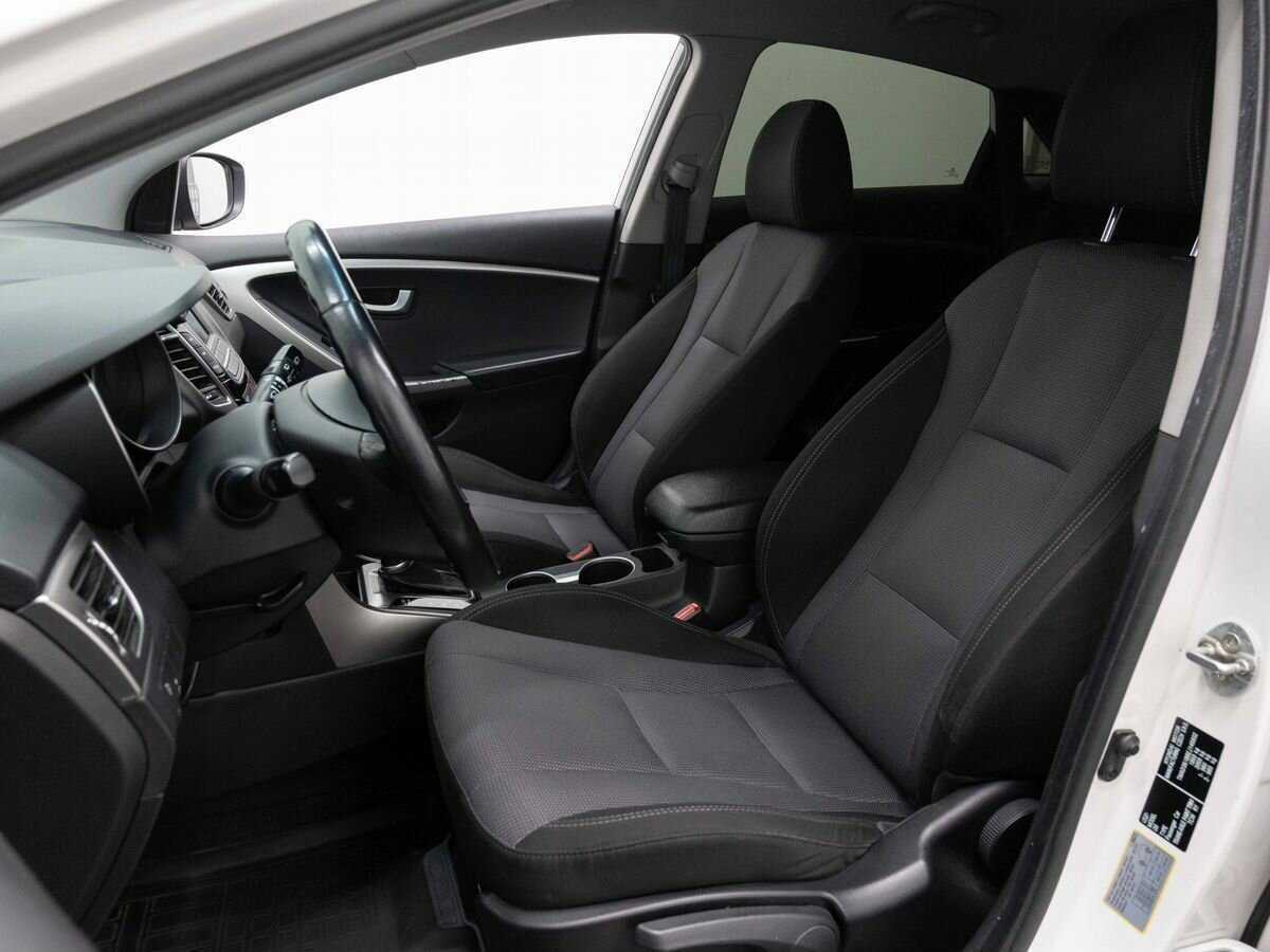 Hyundai i30 с пробегом — 2013 год. Фото: #7