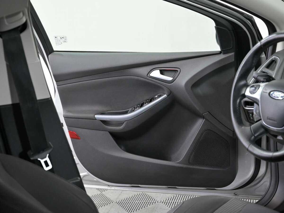 Ford Focus с пробегом — 2014 год. Фото: #4