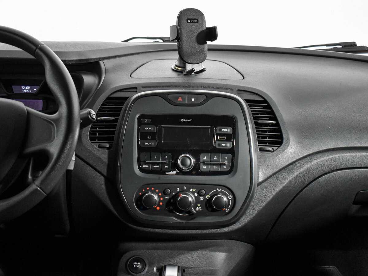 Renault Kaptur с пробегом — 2018 год. Фото: #14