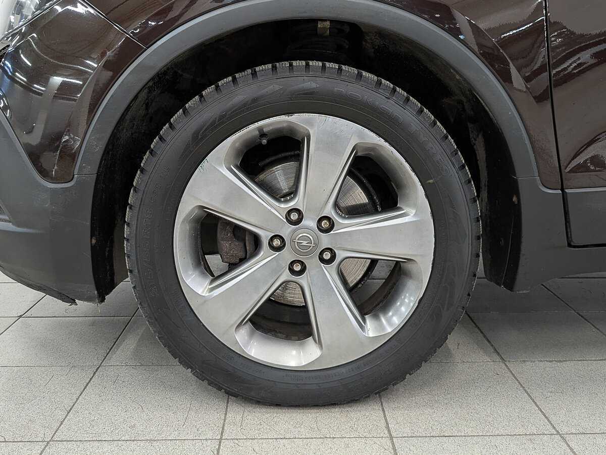 Opel Mokka с пробегом — 2014 год. Фото: #11