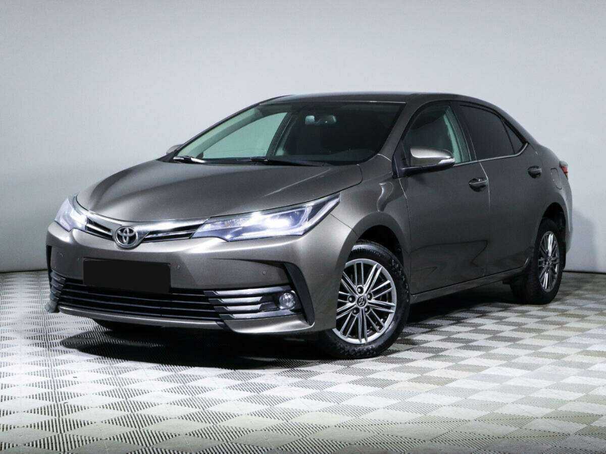 Toyota Corolla с пробегом — 2018 год. Фото: #0