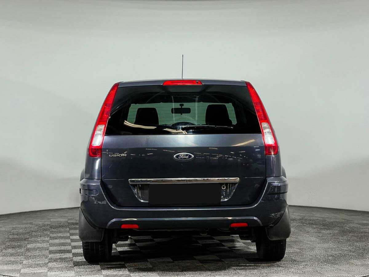 Ford Fusion с пробегом — 2012 год. Фото: #4