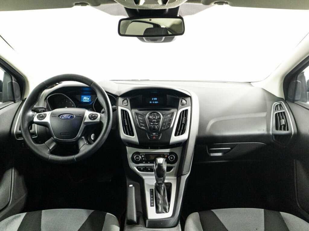 Ford Focus с пробегом — 2014 год. Фото: #12