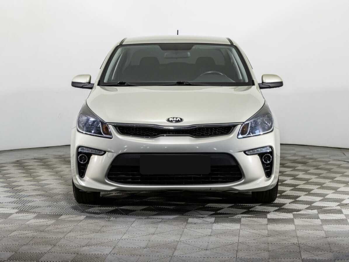 Kia Rio с пробегом — 2019 год. Фото: #1
